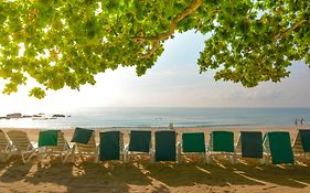 เฟิร์ส บังกะโล บีช รีสอร์ท (มาตรฐาน SHA Plus+)